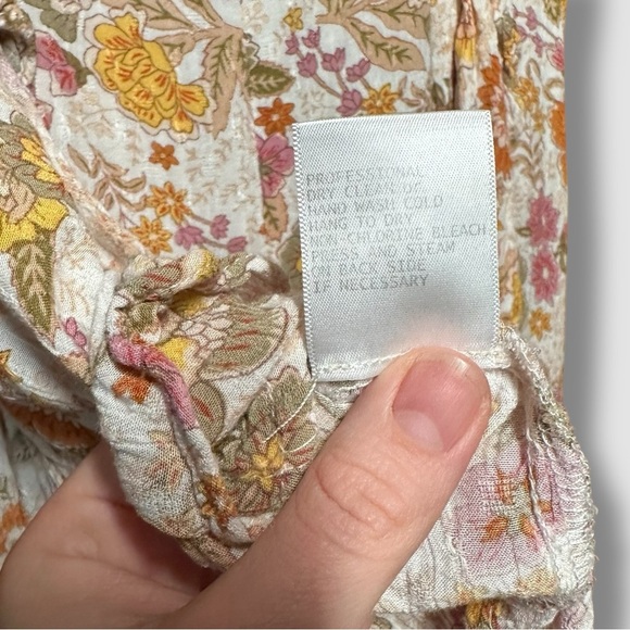 Cynthia Rowley Floral Short Flutter Sleeve Blouse Medium Cream Orange Pink Boho - Picture 6 of 9